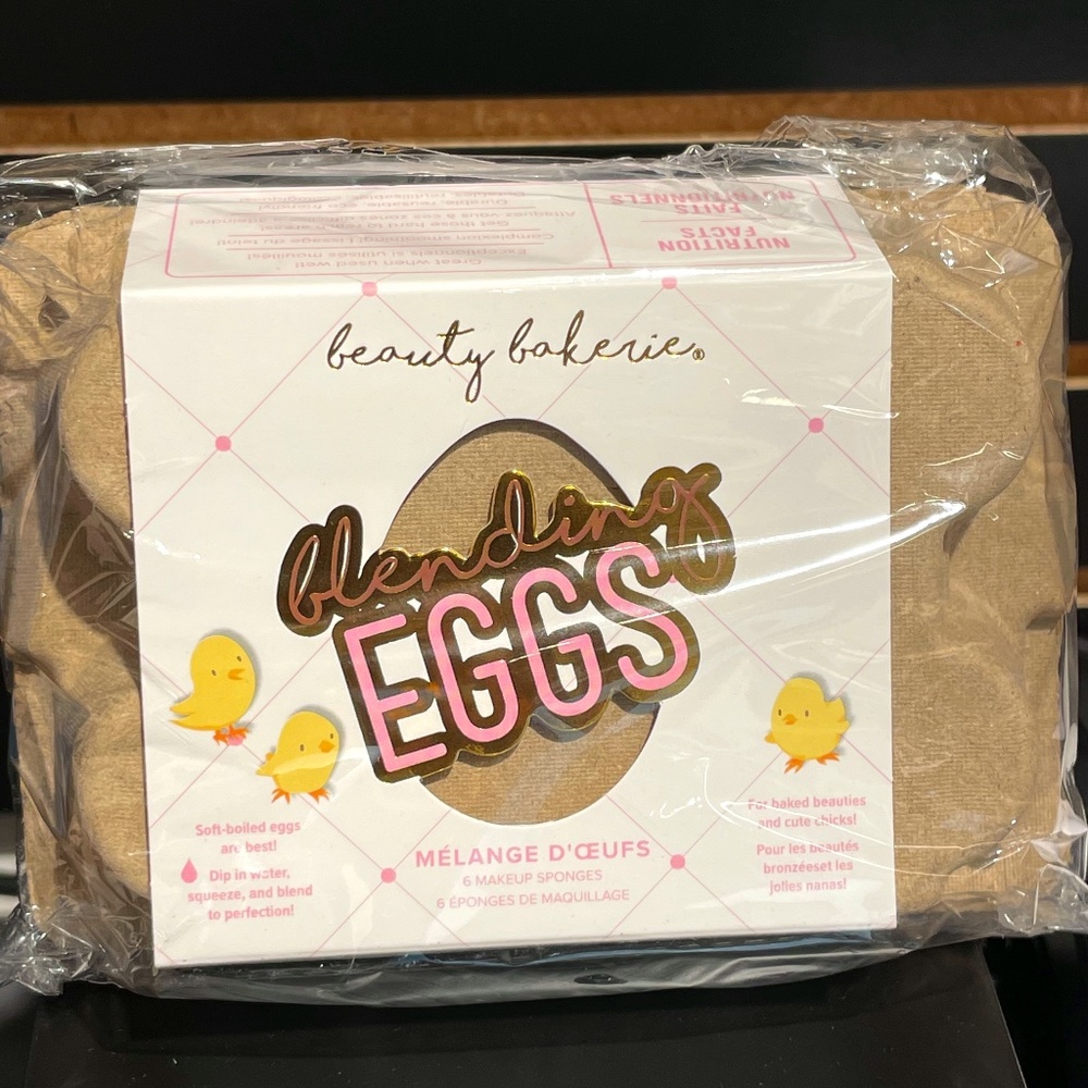 Blending Egg Beauty Sponges by Beauty Bakerie